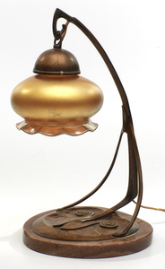 European Art Nouveau lamp with Quezal shade