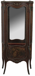 19th century French Louis XV style vitrine